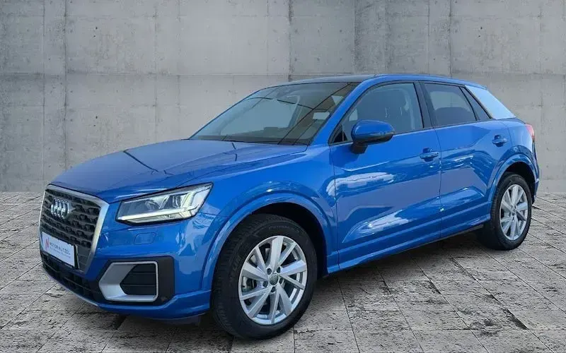 Gebraucht Audi Q2 Sport 190 PS (139 kW) 2020 Arablau kristalleffekt SUV