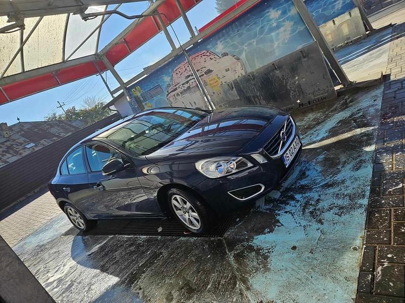 Gebraucht Volvo S60 215 PS (158 kW) 2013 Blau Limousine