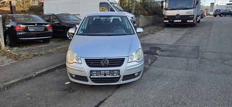 Gebraucht VW Polo Comfortline 60 PS (44 kW) 2007 Silber Kleinwagen