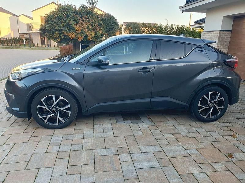 Gebraucht Toyota C-HR Team 122 PS (89 kW) 2018 Grau SUV