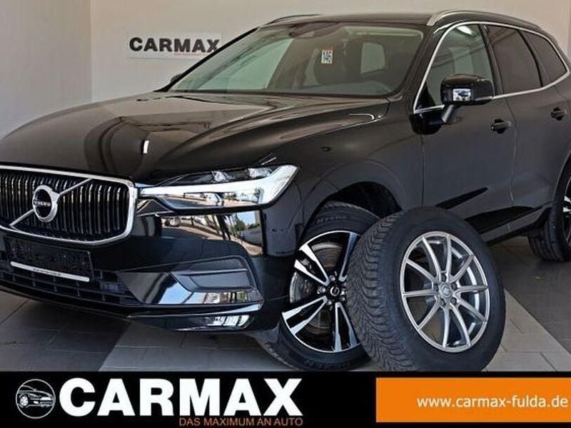 Black solid "stone" / solid Gebraucht 2021 Volvo XC60 Momentum SUV | 28.000 € (Guter Preis) - Bild 1/4