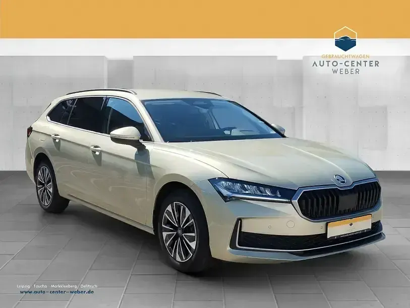 Gebraucht Skoda Superb Selection 150 PS (110 kW) 2025 Kombi