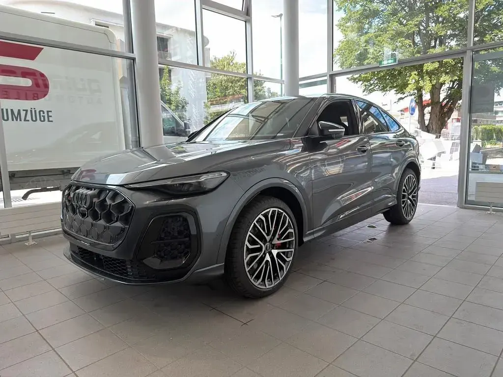 Neu Audi SQ5 Sportback Sport 367 PS (269 kW) 2026 Grau SUV