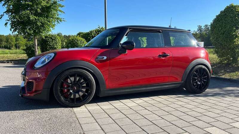 Rot Gebraucht 2016 Mini Cooper S Kleinwagen | 16.500 € (Fairer Preis) - Bild 1/4