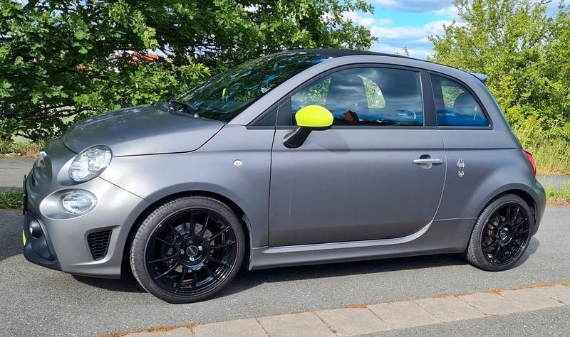 Gebraucht Abarth 595C Pista 165 PS (121 kW) 2020 Grau Cabrio