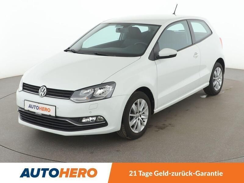 Weiß Gebraucht 2016 VW Polo Comfortline Kleinwagen | 9.890 € (Fairer Preis) - Bild 1/3