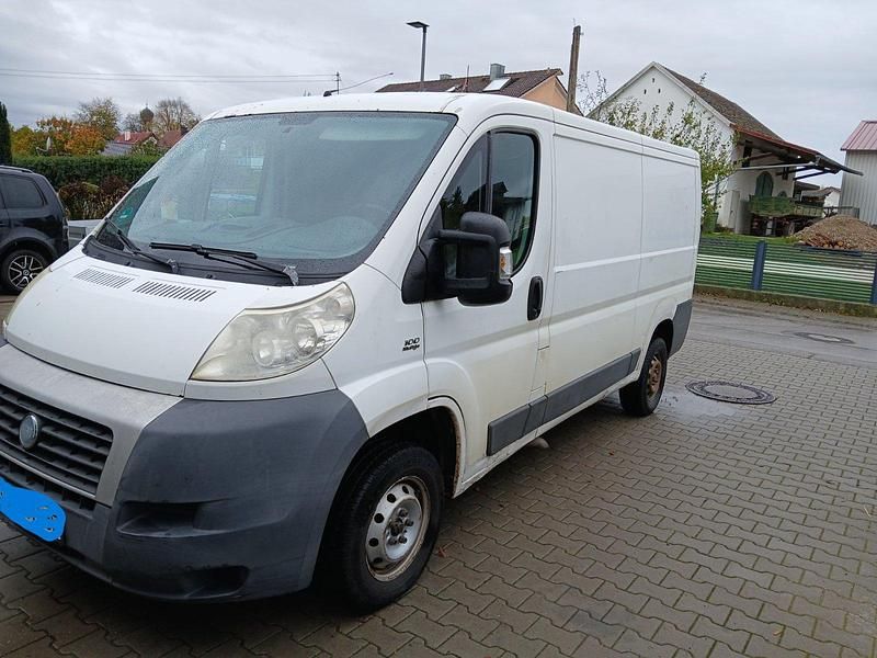 Weiß Gebraucht 2006 Fiat Ducato Van | 2.600 € (Superpreis) - Bild 1/4