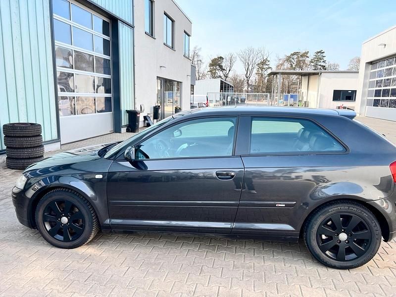 Gebraucht Audi A3 S-Line 200 PS (147 kW) 2005 Grau Kleinwagen