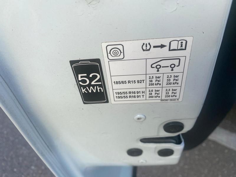 Gebraucht Renault Zoe 80 kW (110 PS) 2020 Weiß Kleinwagen