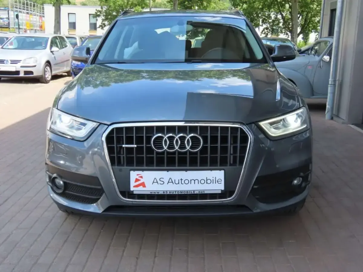 Gebraucht Audi Q3 170 PS (125 kW) 2012 Monsungrau SUV