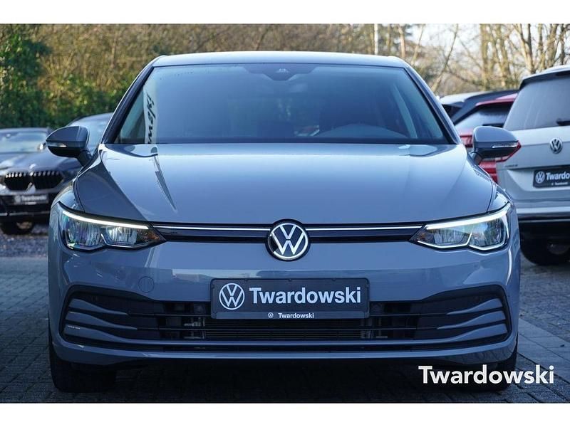 Gebraucht VW Golf VIII 90 PS (66 kW) 2021 Grau Limousine