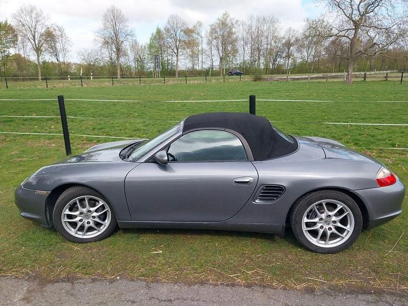 Gebraucht Porsche Boxster 228 PS (167 kW) 2002 Grau Cabrio