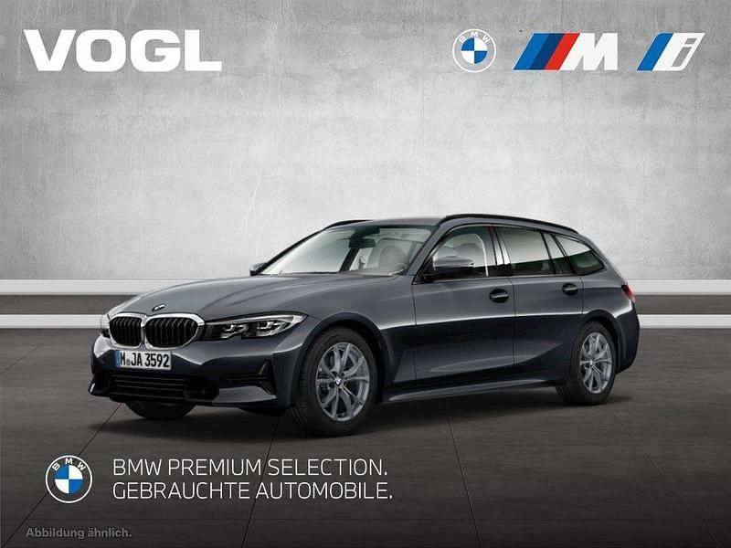 Mineralgrau Gebraucht 2022 BMW 320 Sport Line Kombi | 26.490 € (Fairer Preis) - Bild 1/4