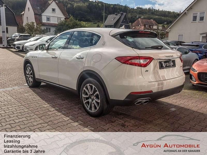 Gebraucht Maserati Levante GranLusso 275 PS (202 kW) 2018 Weiß SUV