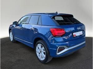 Gebraucht Audi Q2 Ambiente 150 PS (110 kW) 2025 Blau (9w ascariblau metallic) SUV
