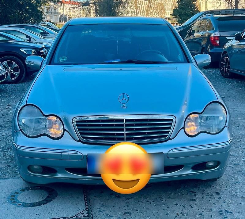 Gebraucht Mercedes C200 163 PS (119 kW) 2000 Silber Limousine