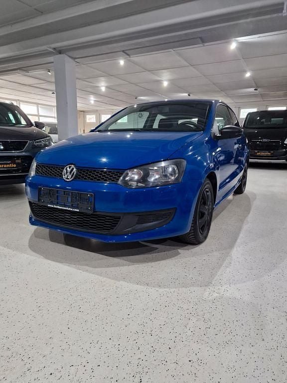 Gebraucht VW Polo Trendline 75 PS (55 kW) 2012 Blau Kleinwagen