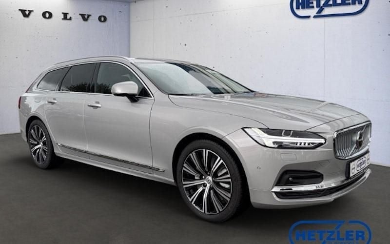 Gebraucht Volvo V90 Ultimate 197 PS (144 kW) 2024 Silver dawn metallic Kombi