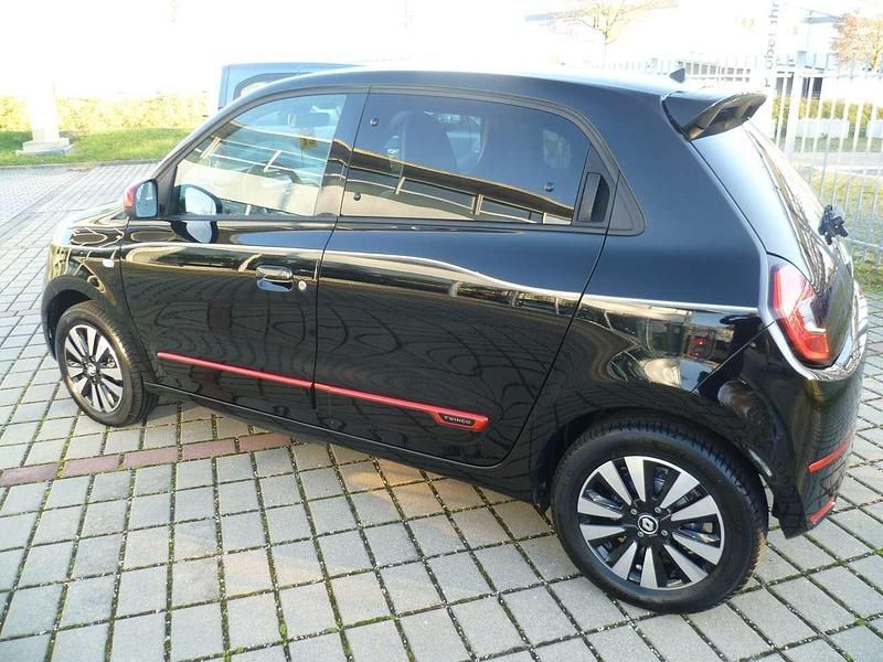 Gebraucht Renault Twingo Techno 60 kW (82 PS) 2024 Blackpearl Kleinwagen