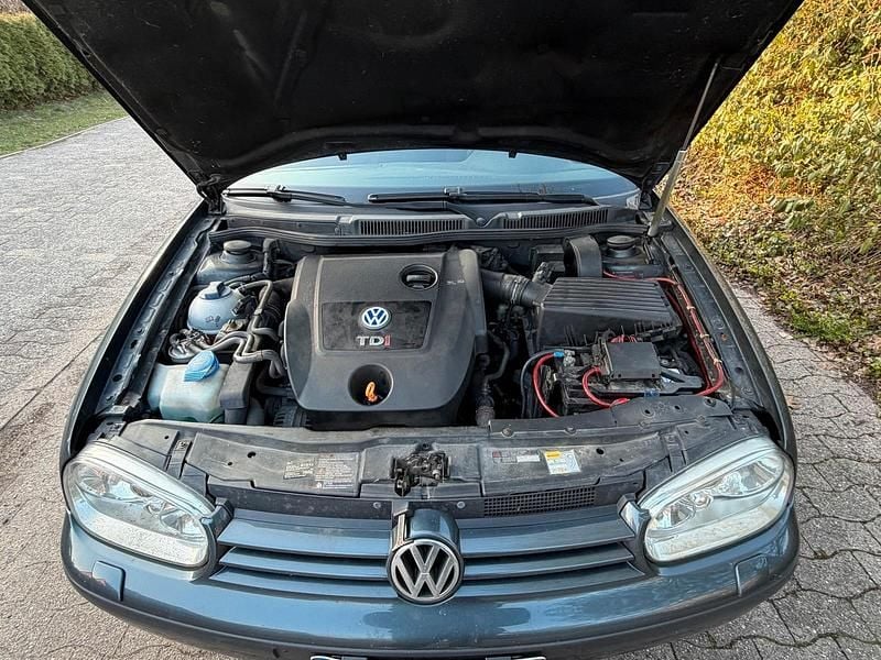 Gebraucht VW Golf IV 101 PS (74 kW) 2003 Grau Limousine