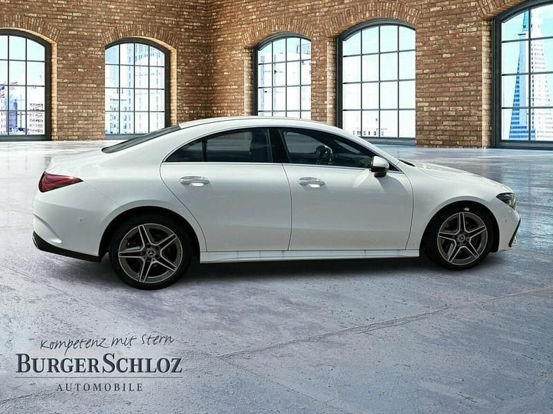 Gebraucht Mercedes CLA200 AMG 163 PS (119 kW) 2024 Unilack polarweiß Coupé