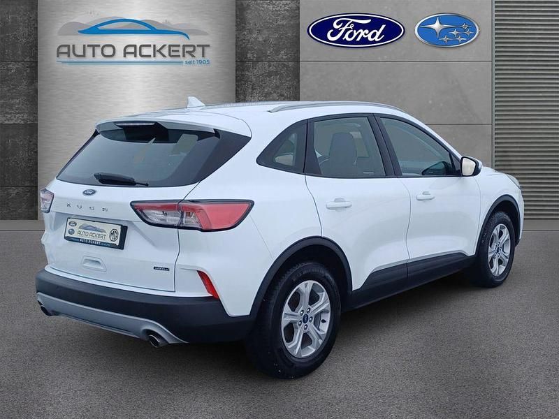 Gebraucht Ford Kuga Cool & Connect 224 PS (164 kW) 2022 Weiss SUV