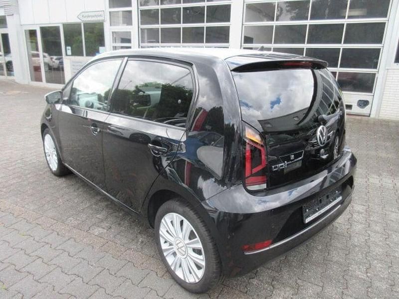 Gebraucht VW up! Style 65 PS (47 kW) 2022 Deep black perleffekt pure whi Kleinwagen