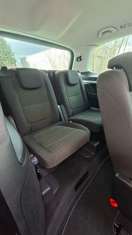 Second-hand Seat Alhambra 150 CP (110 kW) 2018 Negru Monovolum
