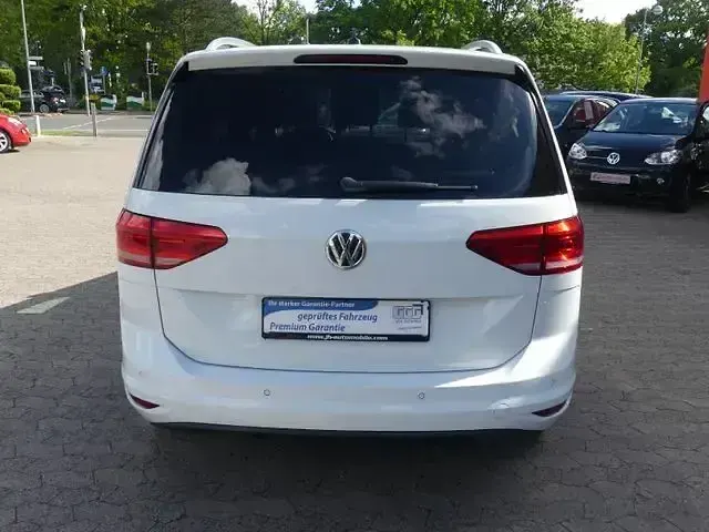 Gebraucht VW Touran Join 150 PS (110 kW) 2019 Weiß Van / Kleinbus