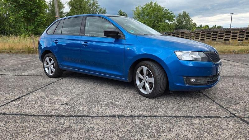 Blau Gebraucht 2014 Skoda Rapid Limousine | 5.500 € (Guter Preis) - Bild 1/4