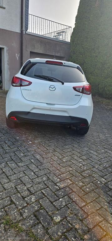 Gebraucht Mazda 2 90 PS (66 kW) 2017 Weiß Limousine