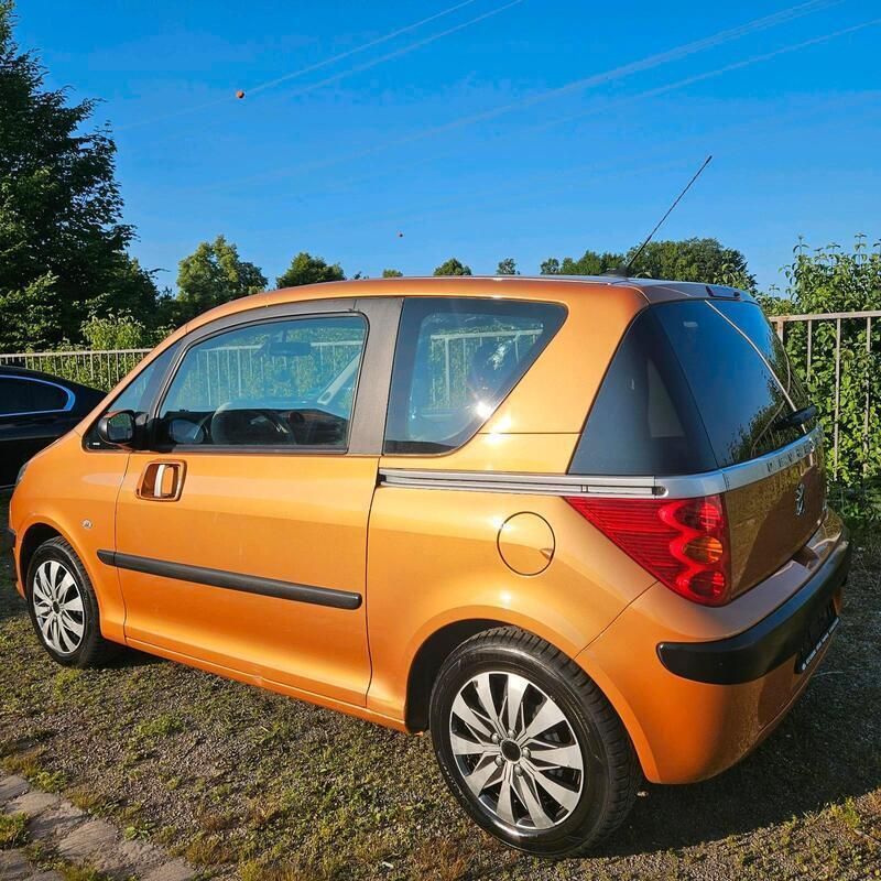 Orange Gebraucht 2005 Peugeot 1007 Kleinwagen | 1.999 € (Fairer Preis) - Bild 1/4