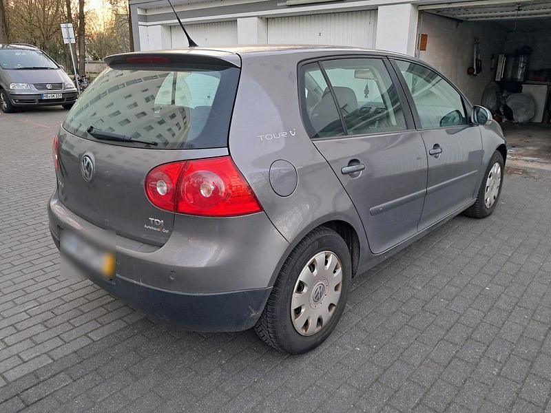 Gebraucht VW Golf V 105 PS (77 kW) 2007 Silber Limousine