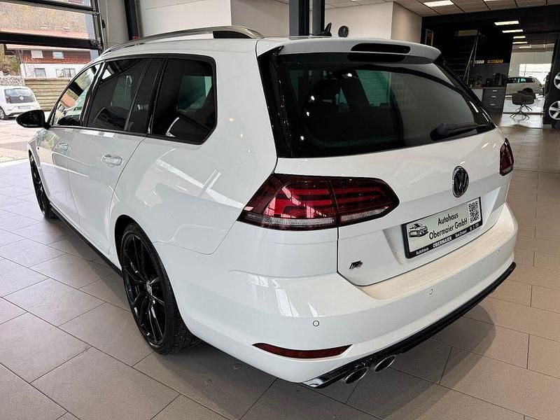 Gebraucht VW Golf VII R 300 PS (220 kW) 2020 Weiß Kombi