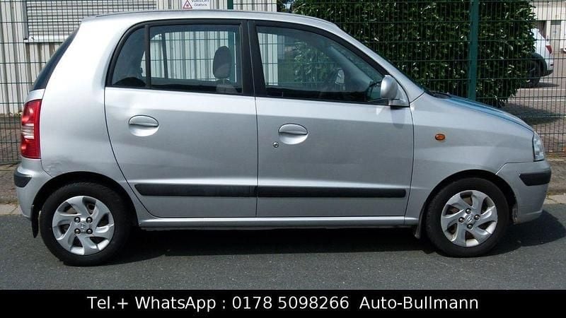 Gebraucht Hyundai Atos 58 PS (42 kW) 2004 Silber Kleinwagen
