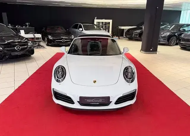 Gebraucht Porsche 911 Targa 4S 420 PS (308 kW) 2018 Carraraweißmetallic (metallic) Cabrio