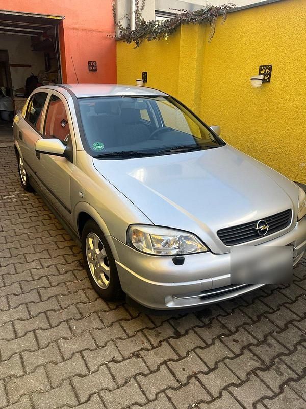 Gebraucht Opel Astra 84 PS (61 kW) 2001 Grau Limousine