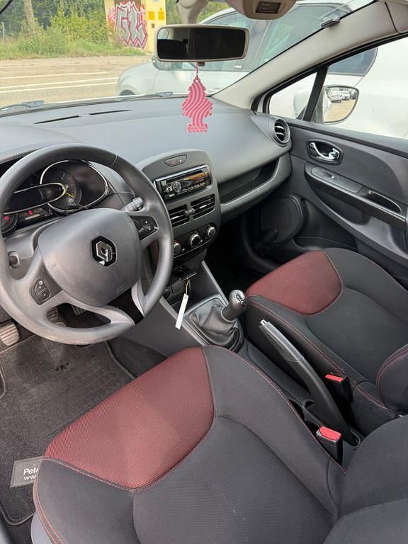 Gebraucht Renault Clio IV Expression 73 PS (53 kW) 2015 Weiß Limousine
