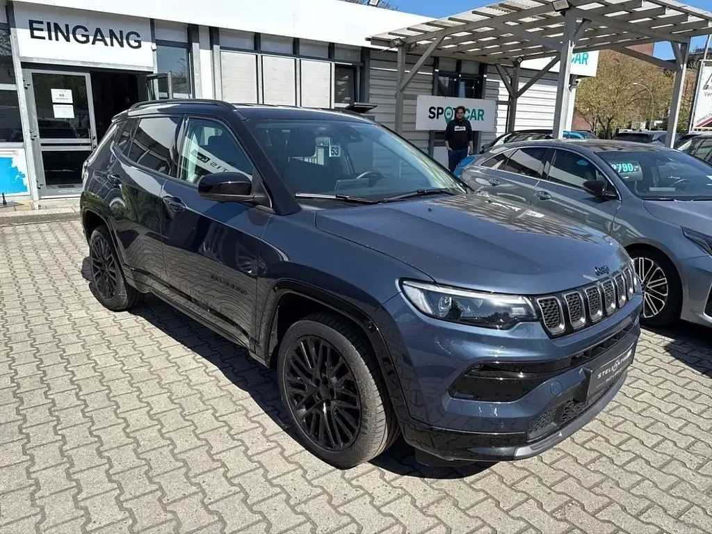 Occasion Jeep Compass 131 ch (96 kW) 2023 Bleue SUV