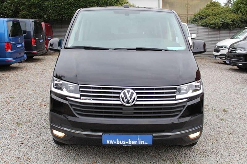 Gebraucht VW Multivan Highline 204 PS (150 kW) 2022 Lc9x deep black perleffeckt Van