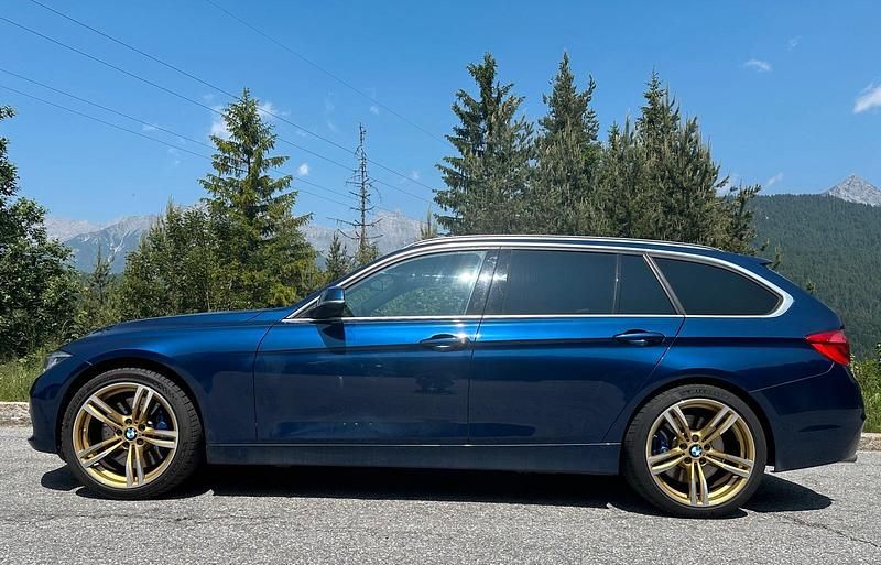 Gebraucht BMW 335 M Performance 313 PS (230 kW) 2019 Blau Kombi