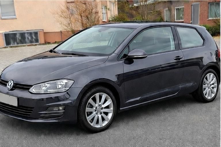 Gebraucht VW Golf VII 86 PS (63 kW) 2017 Grau Limousine