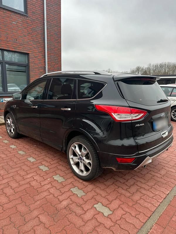 Gebraucht Ford Kuga 180 PS (132 kW) 2015 Schwarz SUV