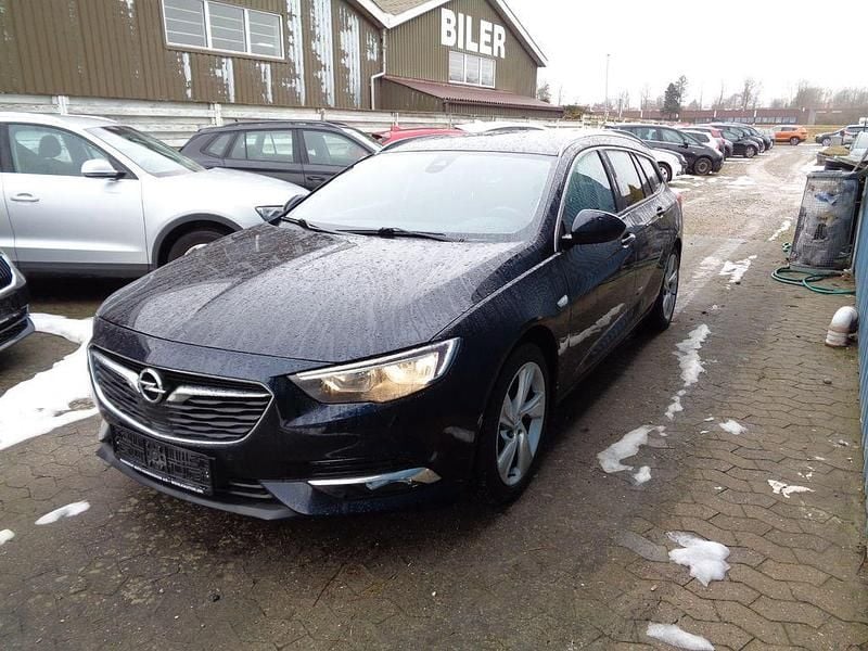 Gebraucht Opel Insignia Dynamic 165 PS (121 kW) 2018 Blau Kombi