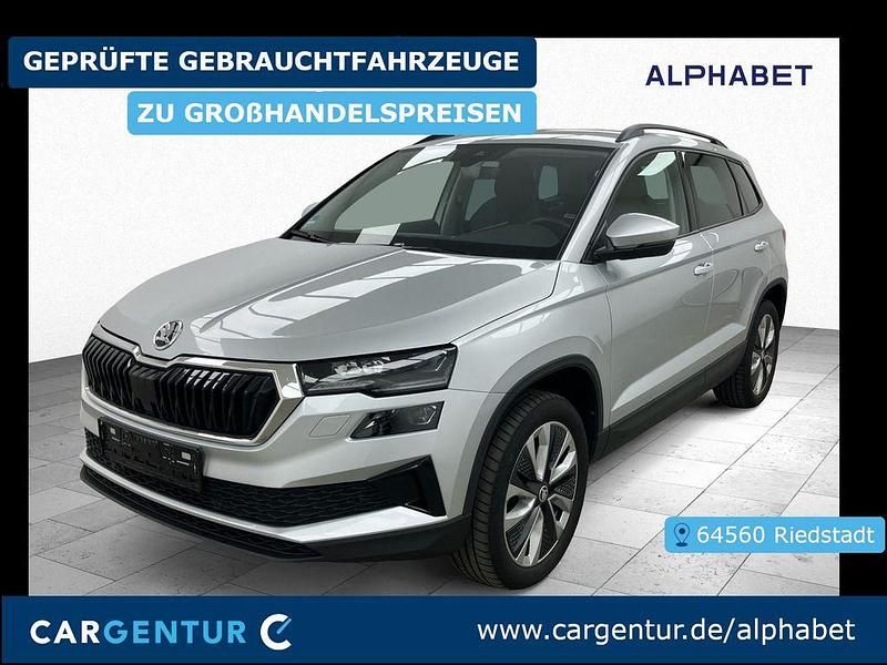 Brilliant silber Gebraucht 2022 Skoda Karoq Style SUV | 27.090 € (Guter Preis) - Bild 1/4