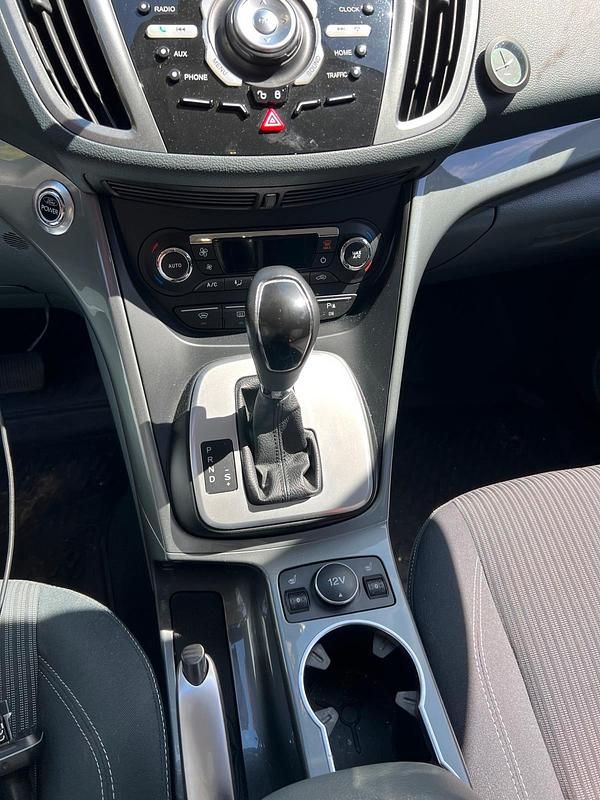 Gebraucht Ford C-MAX 116 PS (85 kW) 2013 Weiß Van / Kleinbus