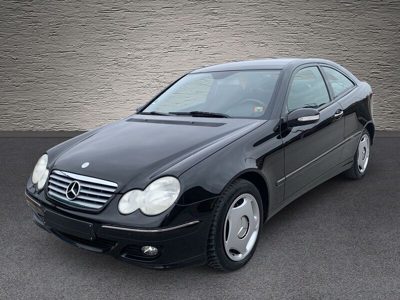 Schwarz Gebraucht 2005 Mercedes C160 Coupé | 3.500 € (Fairer Preis) - Bild 1/4