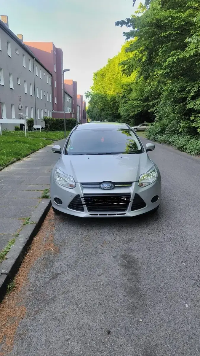 Gebraucht Ford Focus 116 PS (85 kW) 2012 Kombi