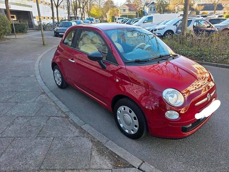 Rot Gebraucht 2008 Fiat 500 Kleinwagen | 3.550 € (Fairer Preis) - Bild 1/4