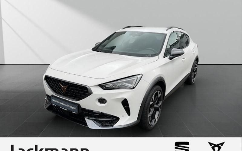 Weiss Gebraucht 2023 Cupra Formentor VZ SUV | 30.890 € (Superpreis) - Bild 1/4